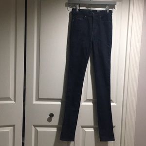 NWNT Diesel Skinzee-High super slim skinny high waist jeans W24 x L32